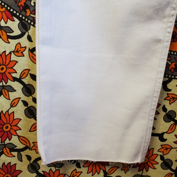 NWT Wrangler White High Rise Unforgettable Skinny Ankle Jeans Womens Size 14 - Picture 7 of 16